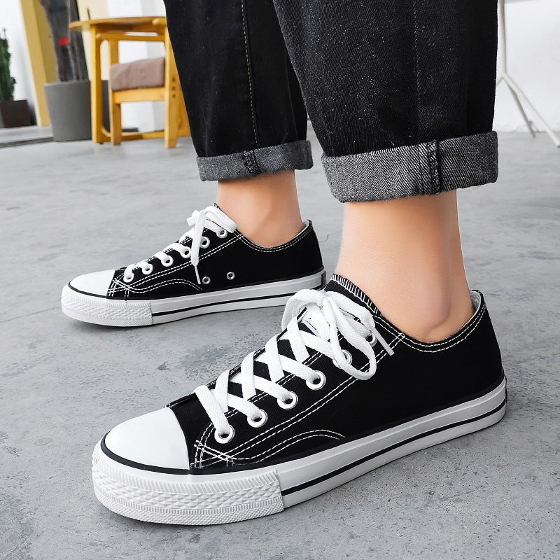🧼 Men's Casual Canvas Sneakers – Lightweight, Breathable, Everyday Comfort